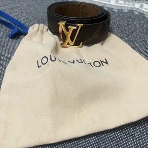 Women’s Louis Vuitton Reversible Belt